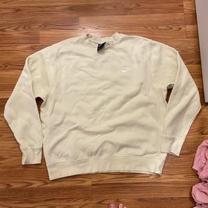 Nike pale yellow crew neck